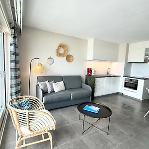 https://studio-zeedijk-emperador.hotelsghent.com