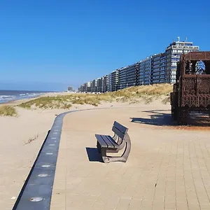  Appartement Beachstudio Westende With Sea View